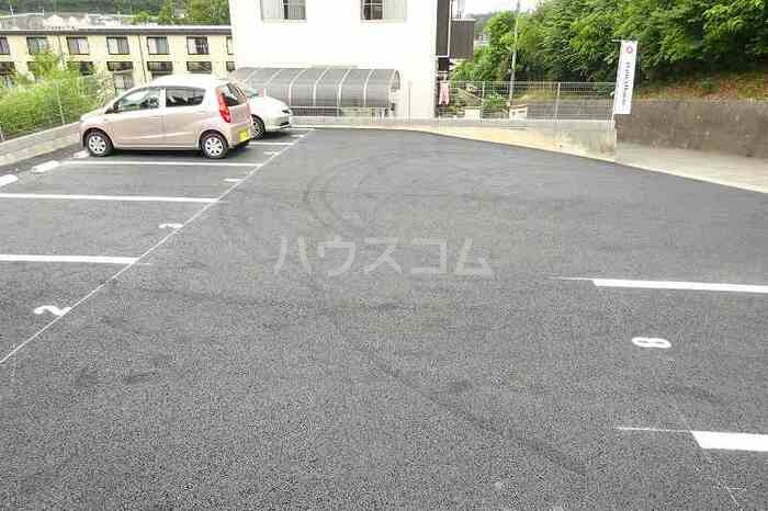 3/5 駐車場