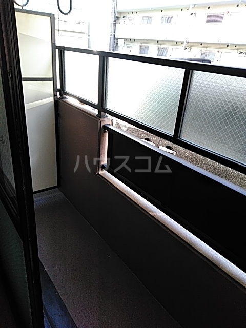 13/20 バルコニー