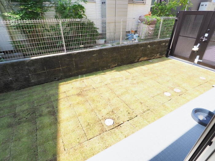 14/25 バルコニー