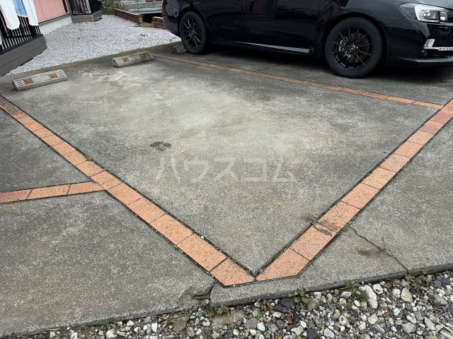 4/5 駐車場