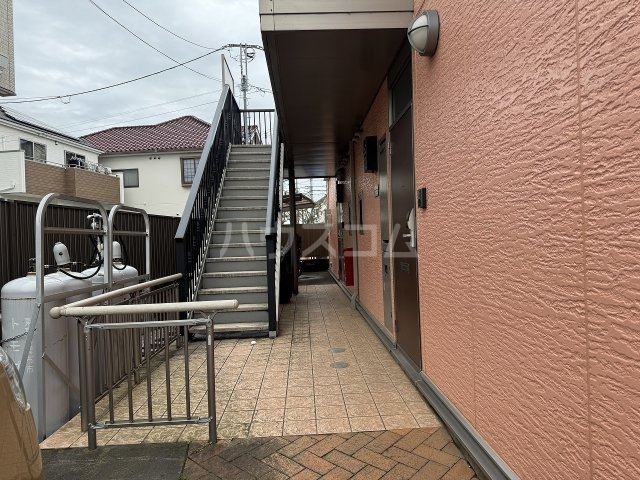 3/5 エントランス