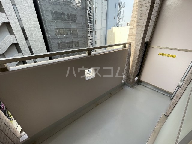 21/30 バルコニー