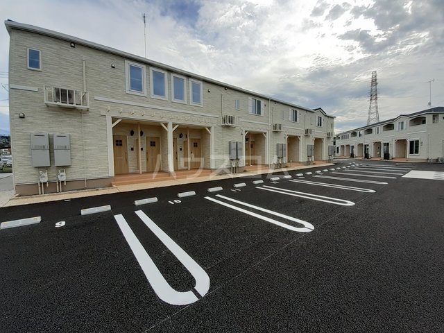 14/20 駐車場