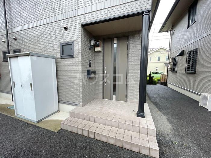 15/17 エントランス