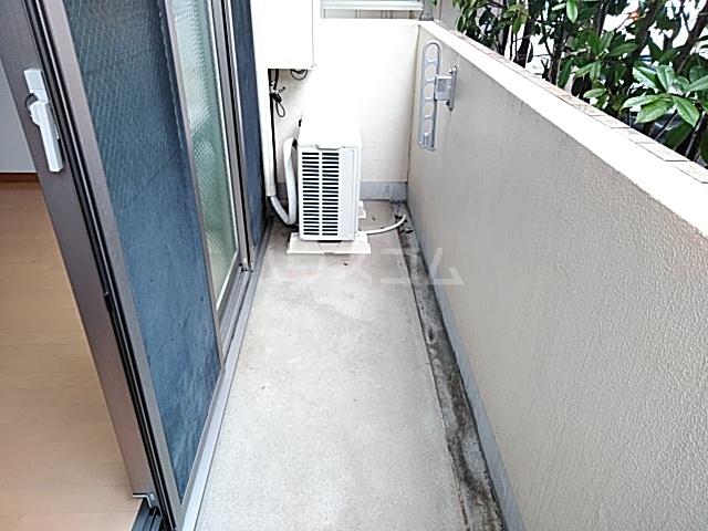 23/30 バルコニー