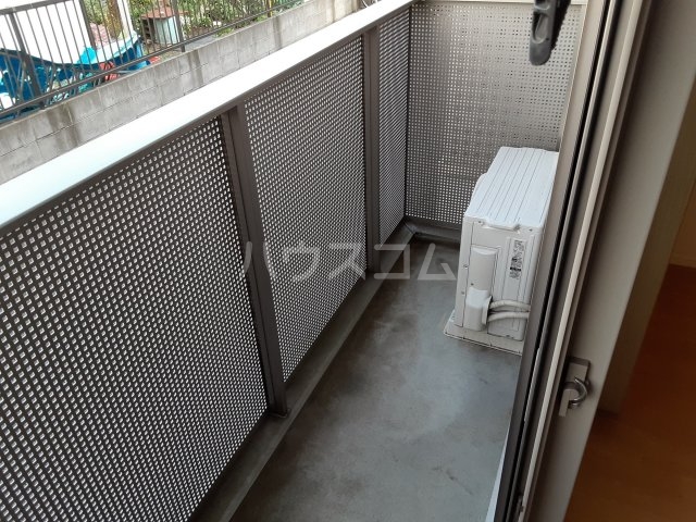 15/20 バルコニー