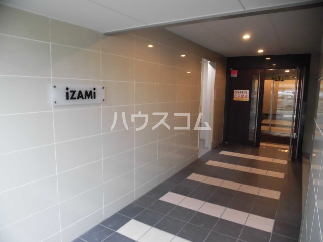 19/28 エントランス