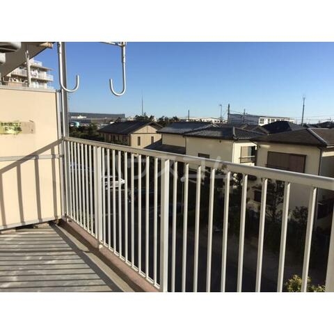 18/26 バルコニー