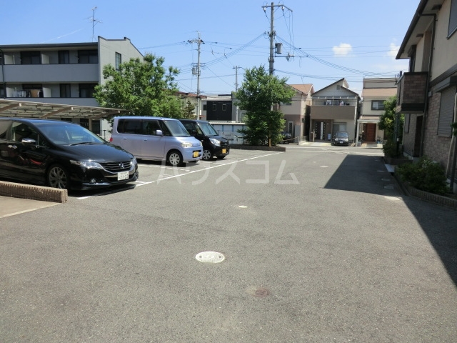 2/8 駐車場