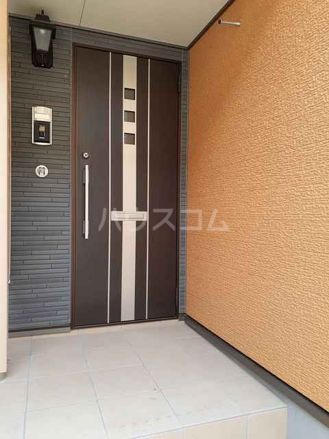 14/21 エントランス