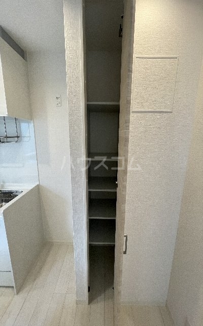 25/30 エントランス