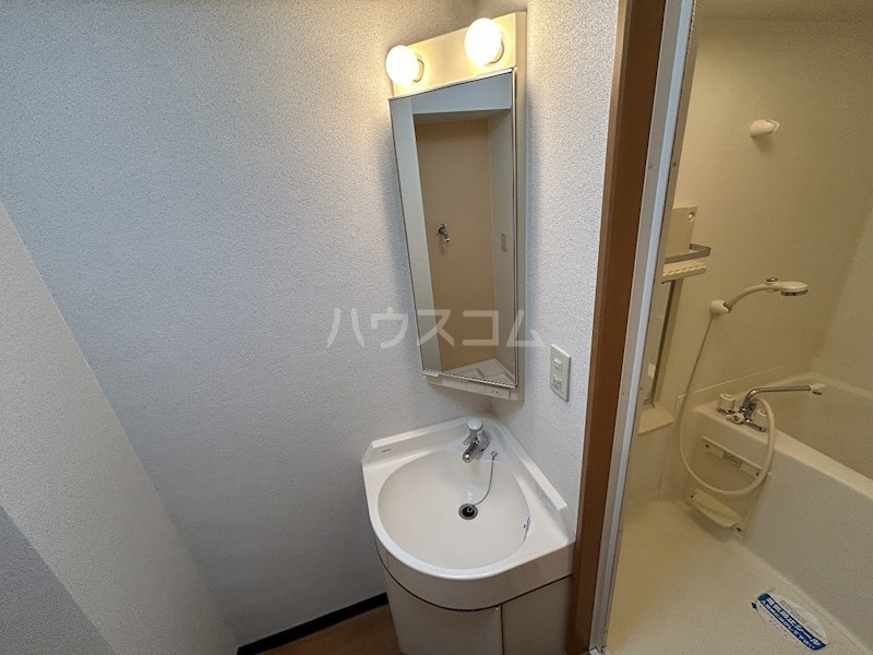 18/30 洗面