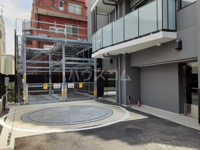 4/7 駐車場