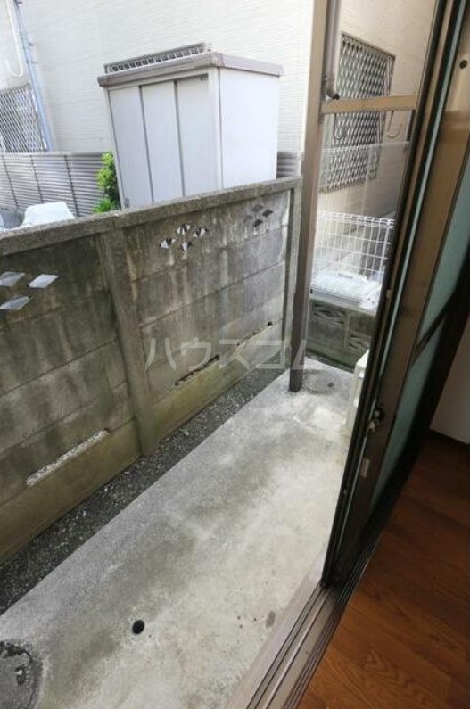 21/30 バルコニー