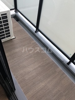 20/30 バルコニー