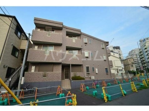 14/21 エントランス