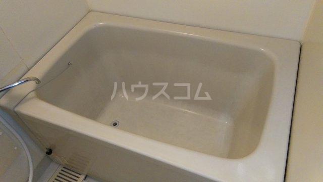 14/30 浴室