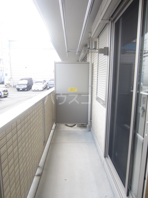 21/27 バルコニー