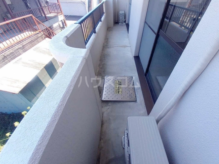 13/17 バルコニー