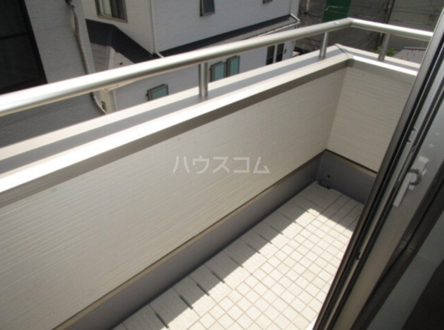 17/23 バルコニー