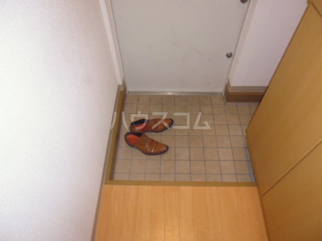 14/30 玄関