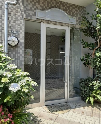 29/30 エントランス