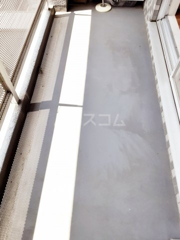 21/30 バルコニー