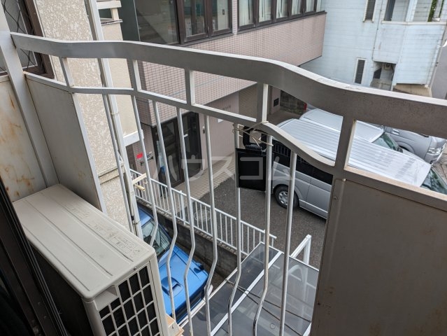 15/23 バルコニー