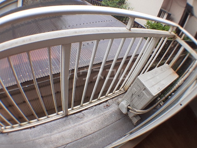 19/30 バルコニー