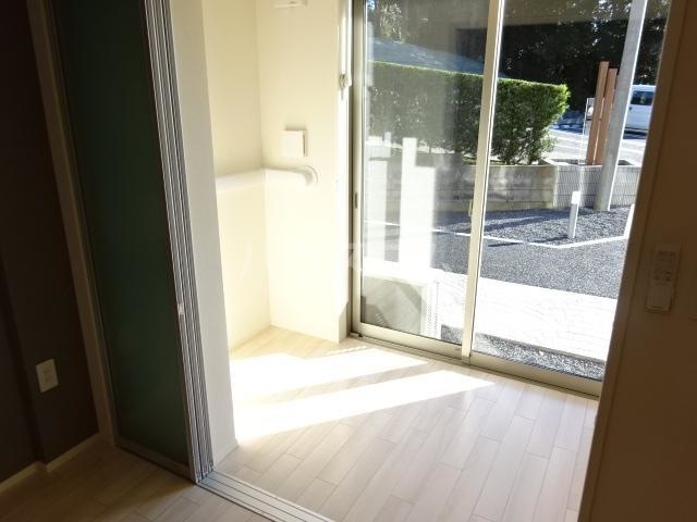 21/26 バルコニー