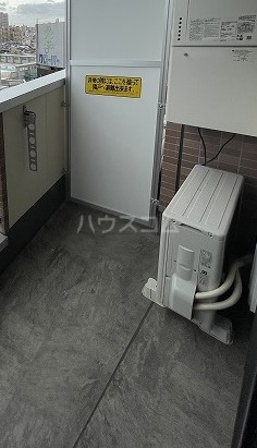 19/30 バルコニー