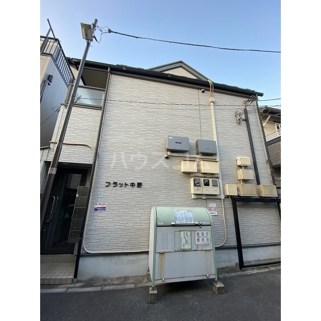 19/28 エントランス