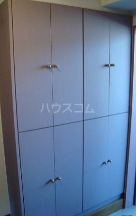 14/23 エントランス