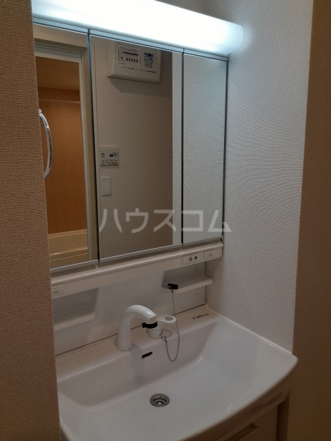 16/30 洗面