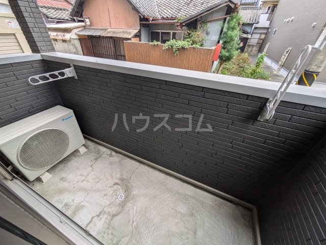 16/27 バルコニー