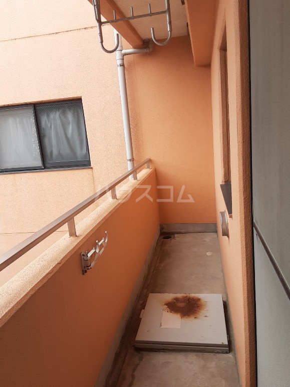 13/29 バルコニー