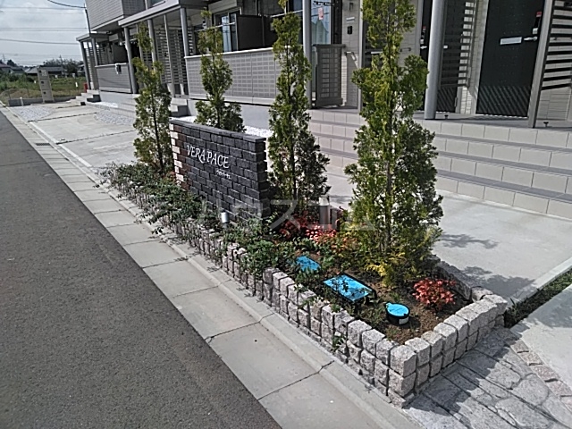 19/24 エントランス