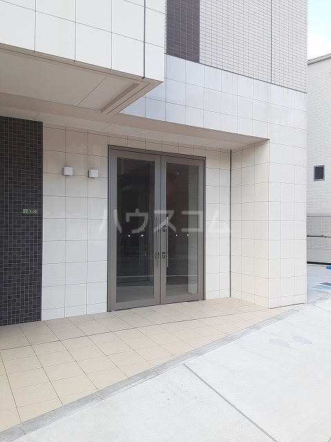 29/30 エントランス