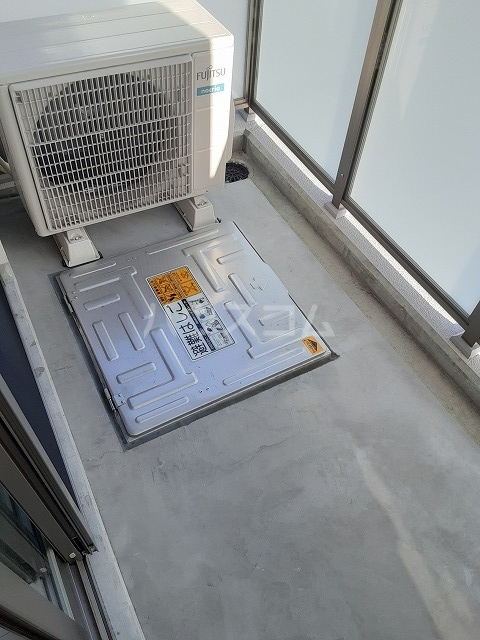 23/30 バルコニー