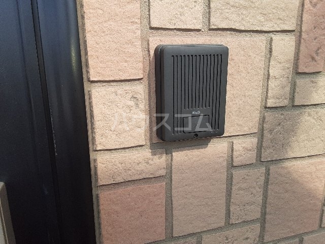 26/30 エントランス