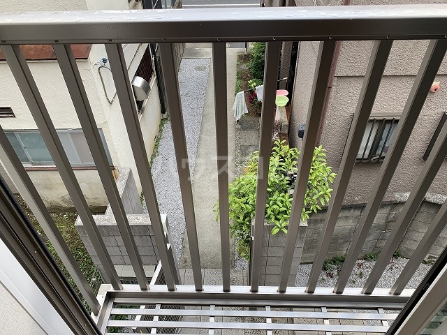 18/29 バルコニー