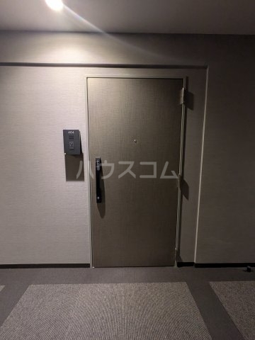 14/30 玄関