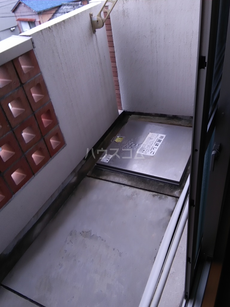 13/27 バルコニー