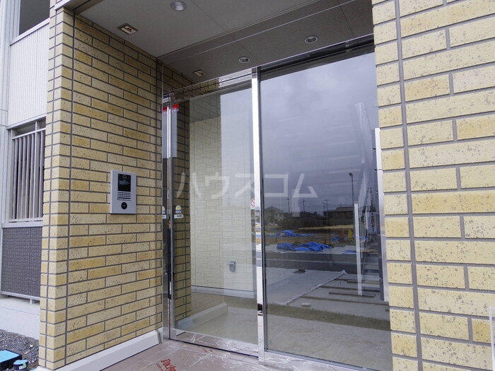 19/24 エントランス