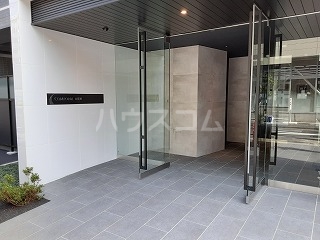 20/26 エントランス