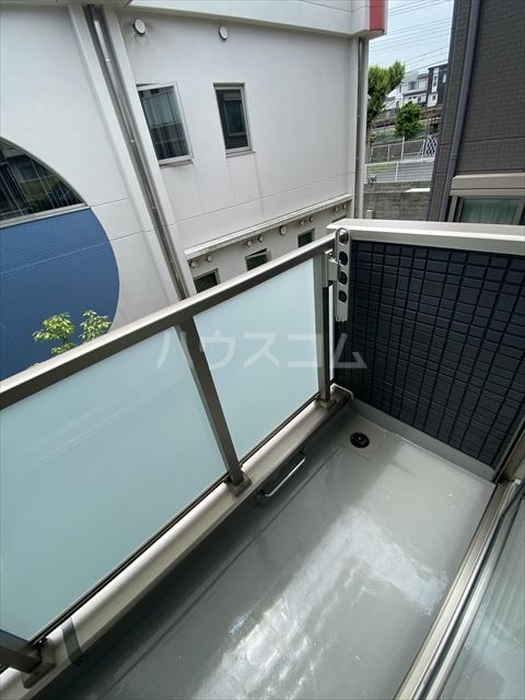 20/30 バルコニー