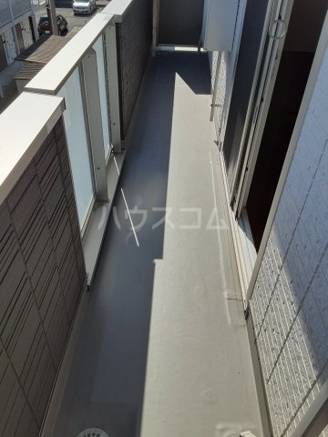 20/30 バルコニー