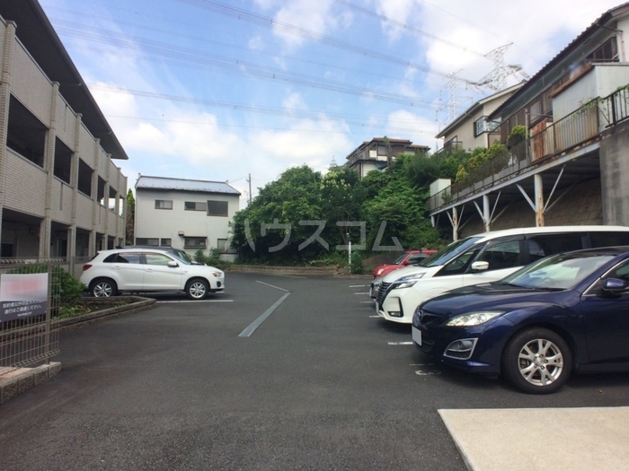 22/30 駐車場