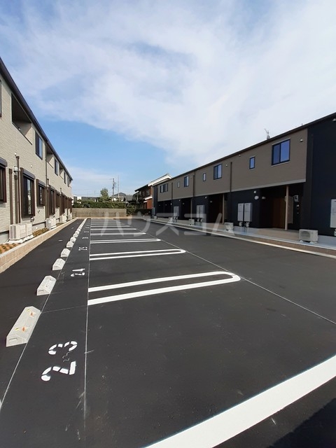 14/20 駐車場