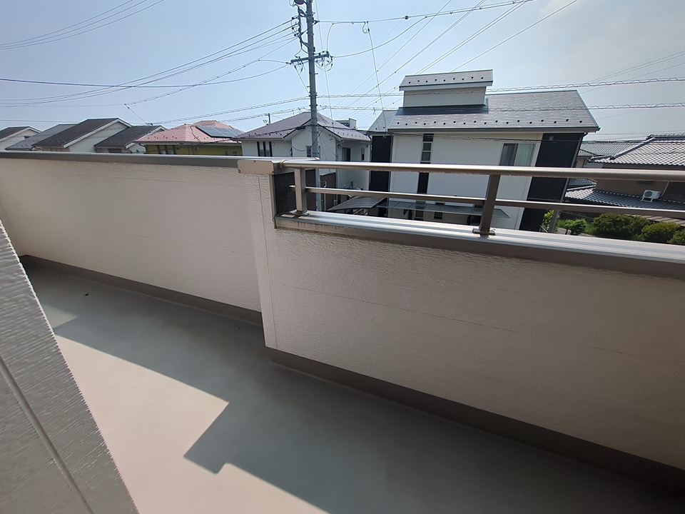 25/30 バルコニー